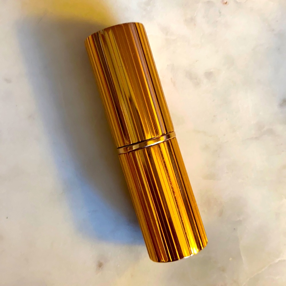 *SOLD* Charlotte Tilbury Iconic Pillow Talk Lipstick